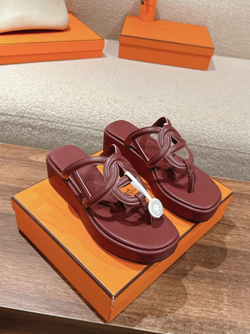 Hermes Slippers